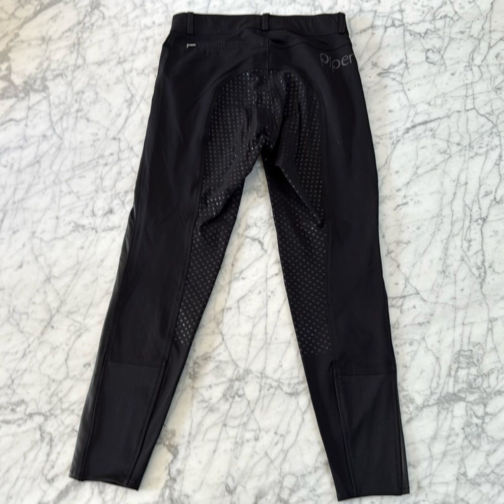 Piper Sz 26R Black and Gray Rubber Seat Leg Leggings with Stirrups